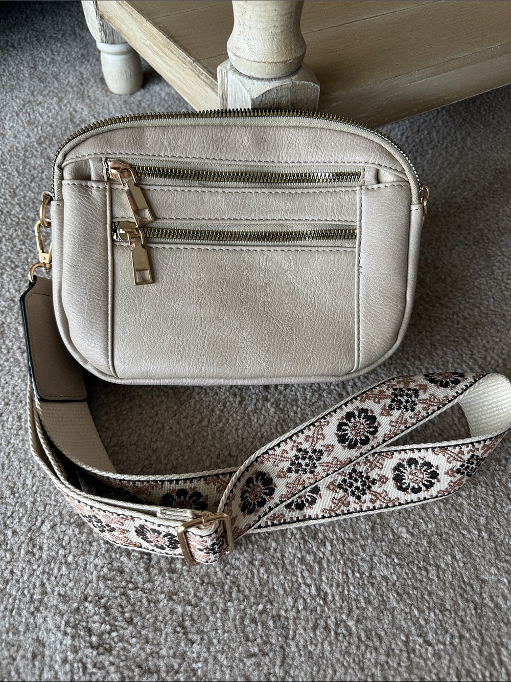 Tan crossbody with guitar strap